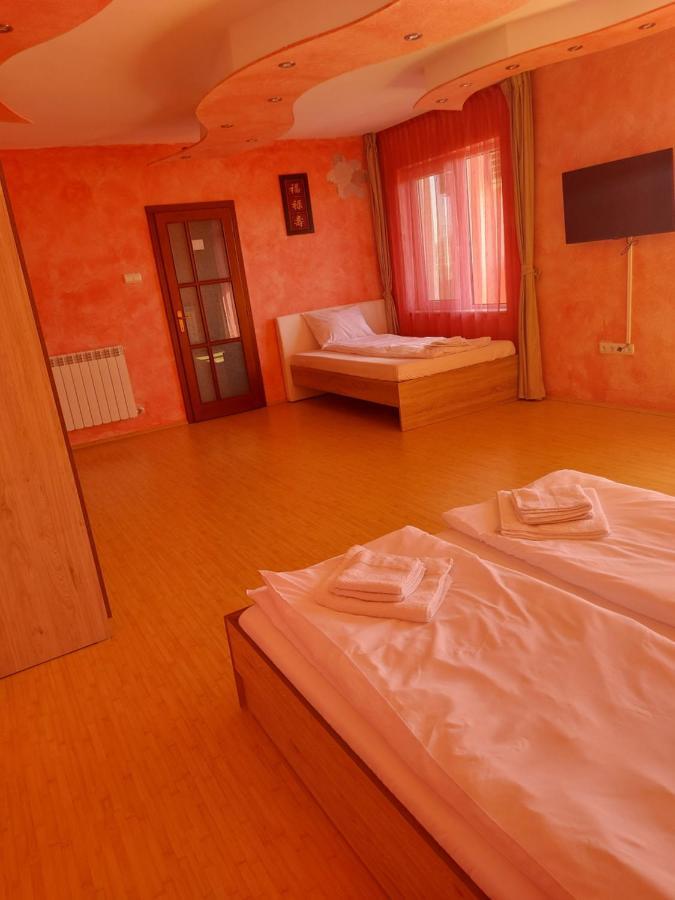 Hotel Casa Eric Băile Felix Esterno foto