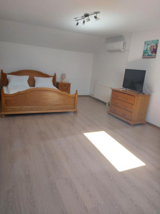 Hotel Casa Eric Băile Felix Esterno foto