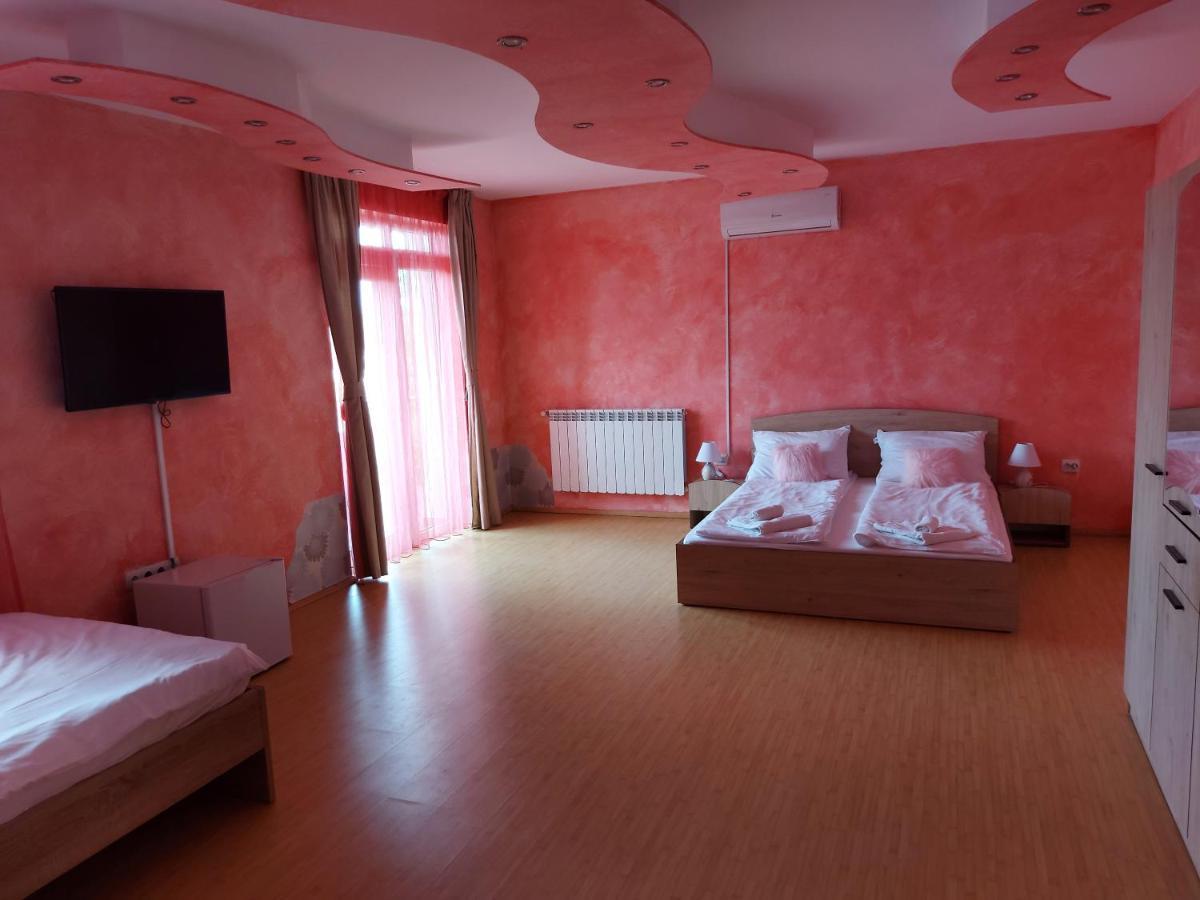 Hotel Casa Eric Băile Felix Esterno foto